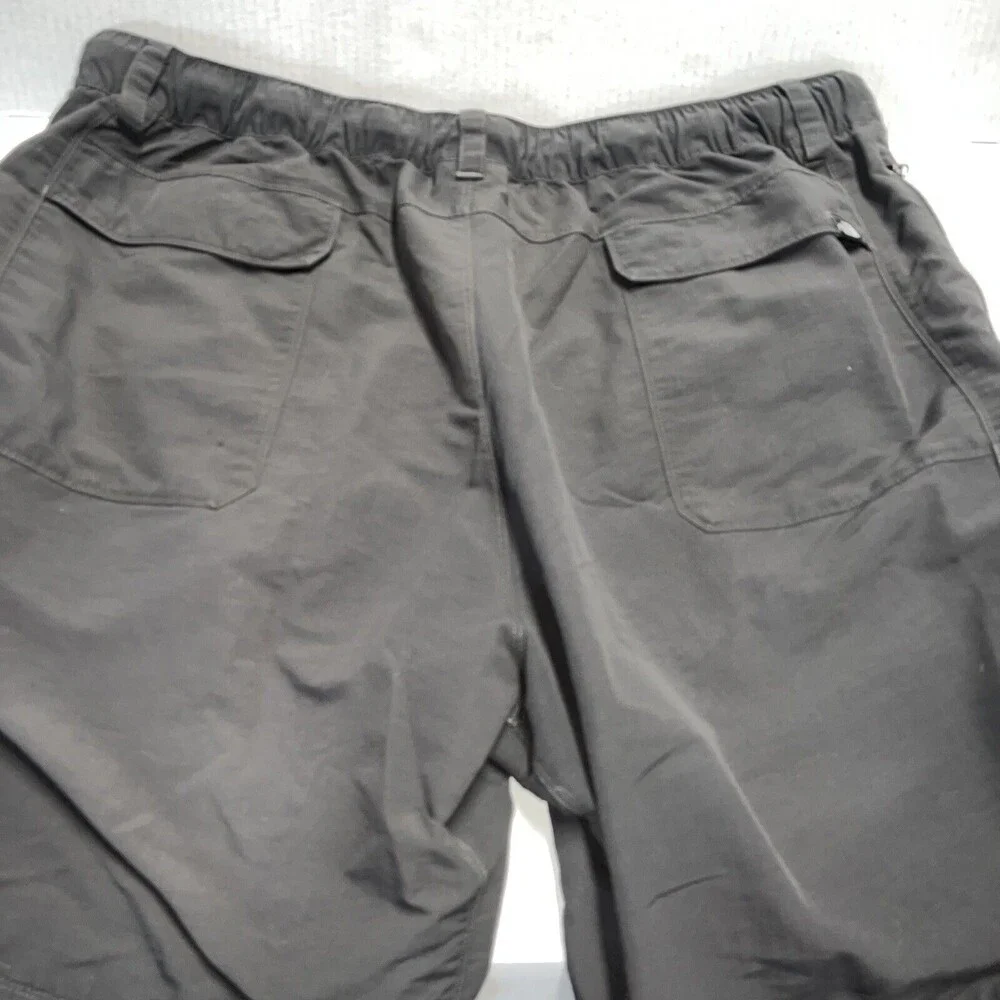 The North Face Men's Shorts Dark Gray Cargo Size XXL